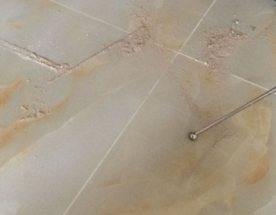 松桃瓷砖空鼓维修公司分享粘合剂选择不当在瓷砖铺贴过程中可能导致以下问题